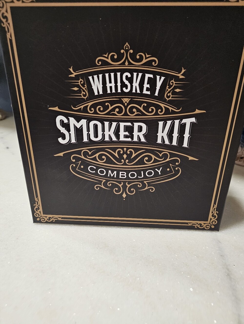 Combojoy Whiskey Smoker Kit Cocktail Smoking Set with 6 Flavors Torch Glasses
